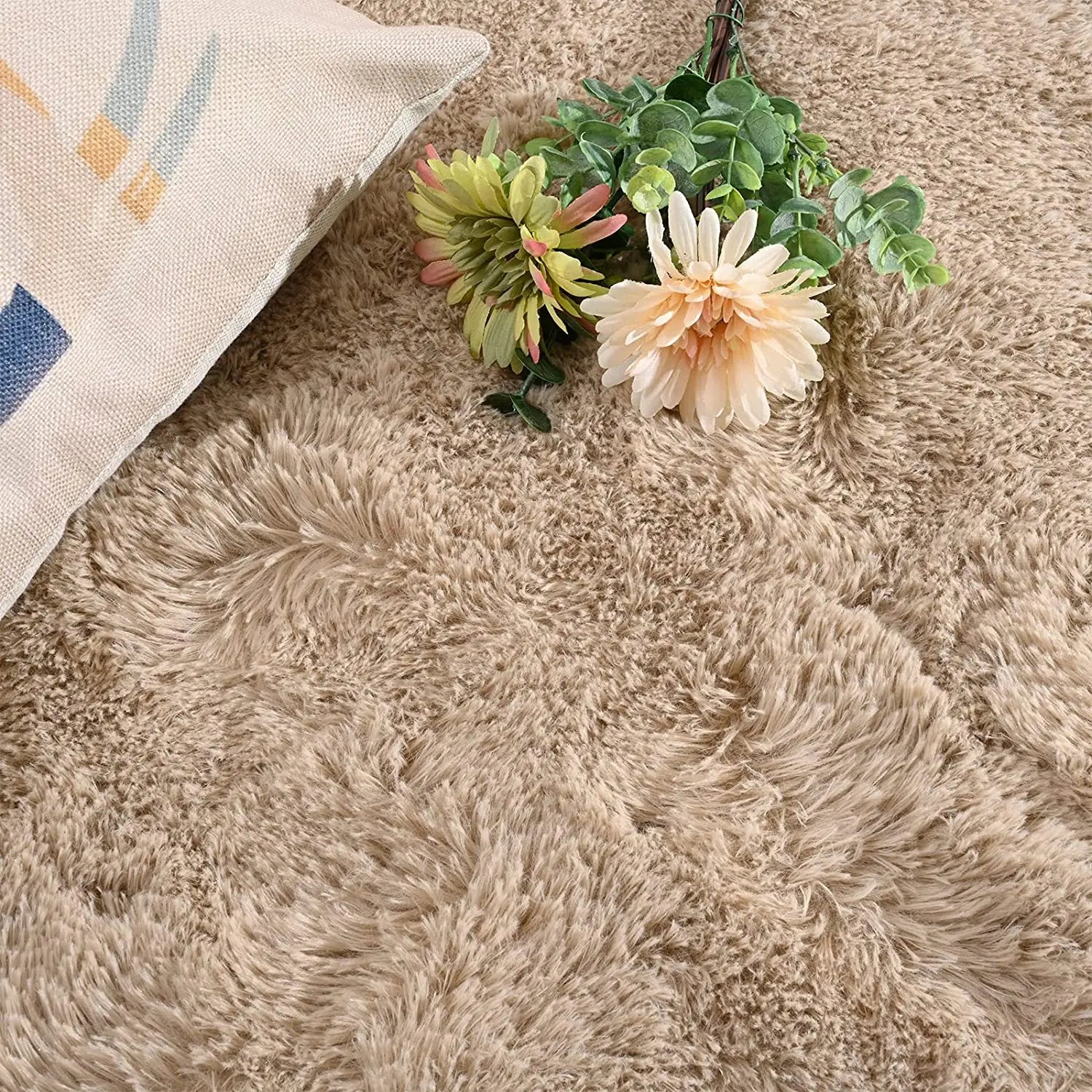 Soft Plush Bedroom Non-Slip Carpet.