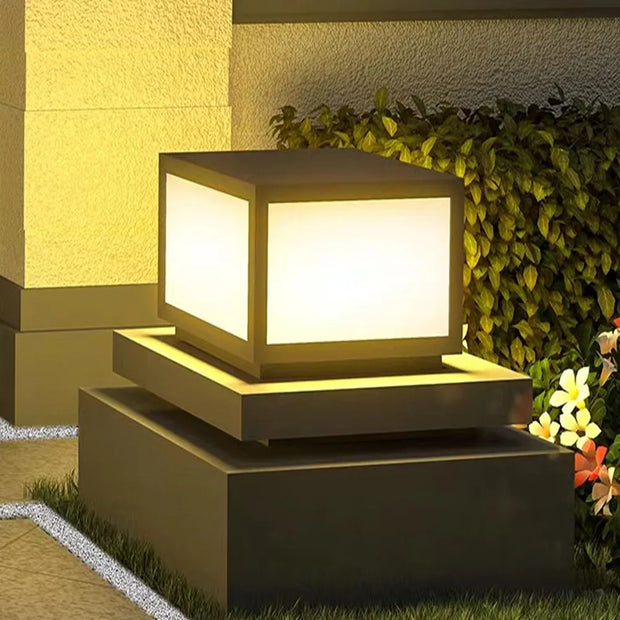 Solar Villa Garden Light | IP65 Waterproof Iron | Warm White or White | 18cm or 30cm